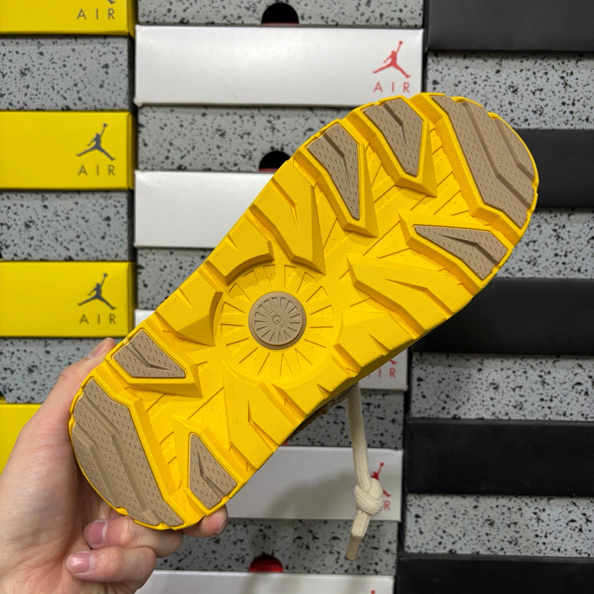 UGG Tazz Platform Sneaker – Women’s Wool-Lined Lace-Up in Cream with Yellow Sole